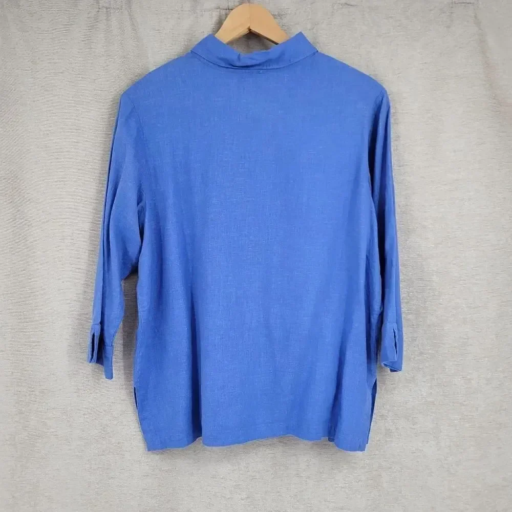 Bob Mackie Linen Blend Vintage Blue Embroidered Top and Matching Cropped Pants